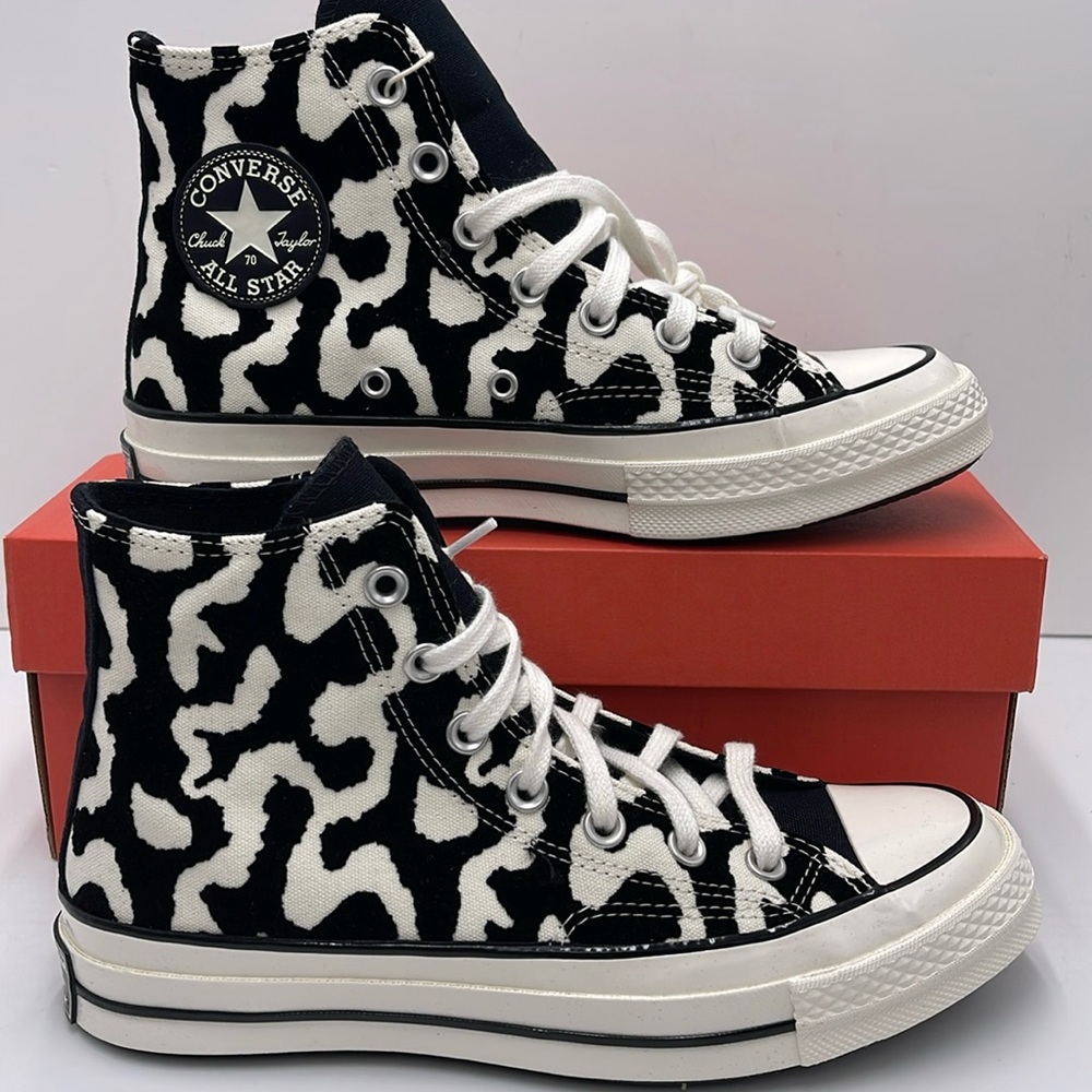 Converse WMNS CHUCK 70 HI
BLACK/EGRET/BLACK A12350C Sneakers - Picture 3 of 16
